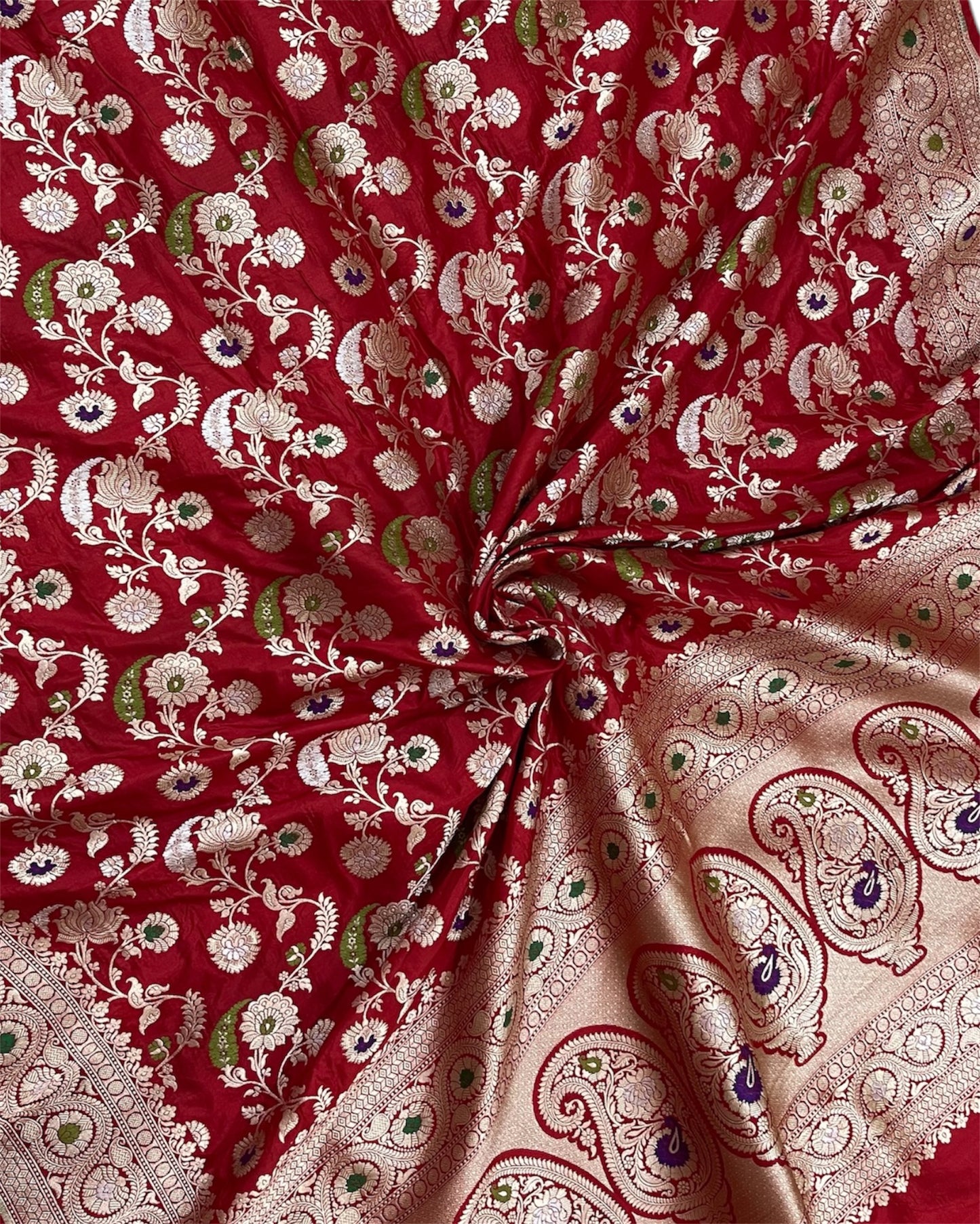 Red Pure Katan Handloom Silk - All Over Jaal Work With Tilfi Meenakari Banarasi saree