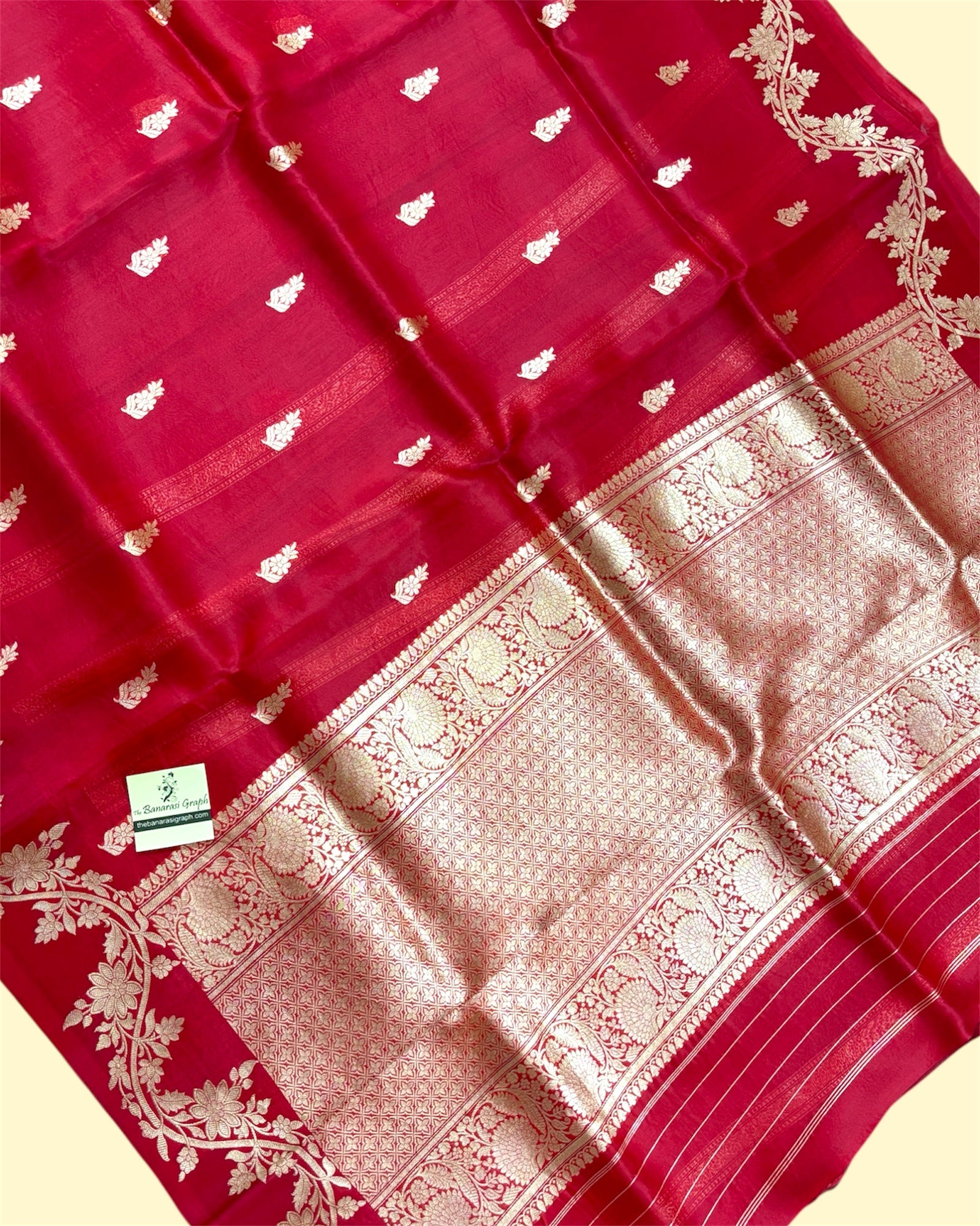 Red Pure Kora Handloom Silk - Kadhua Motifs Banarasi Saree