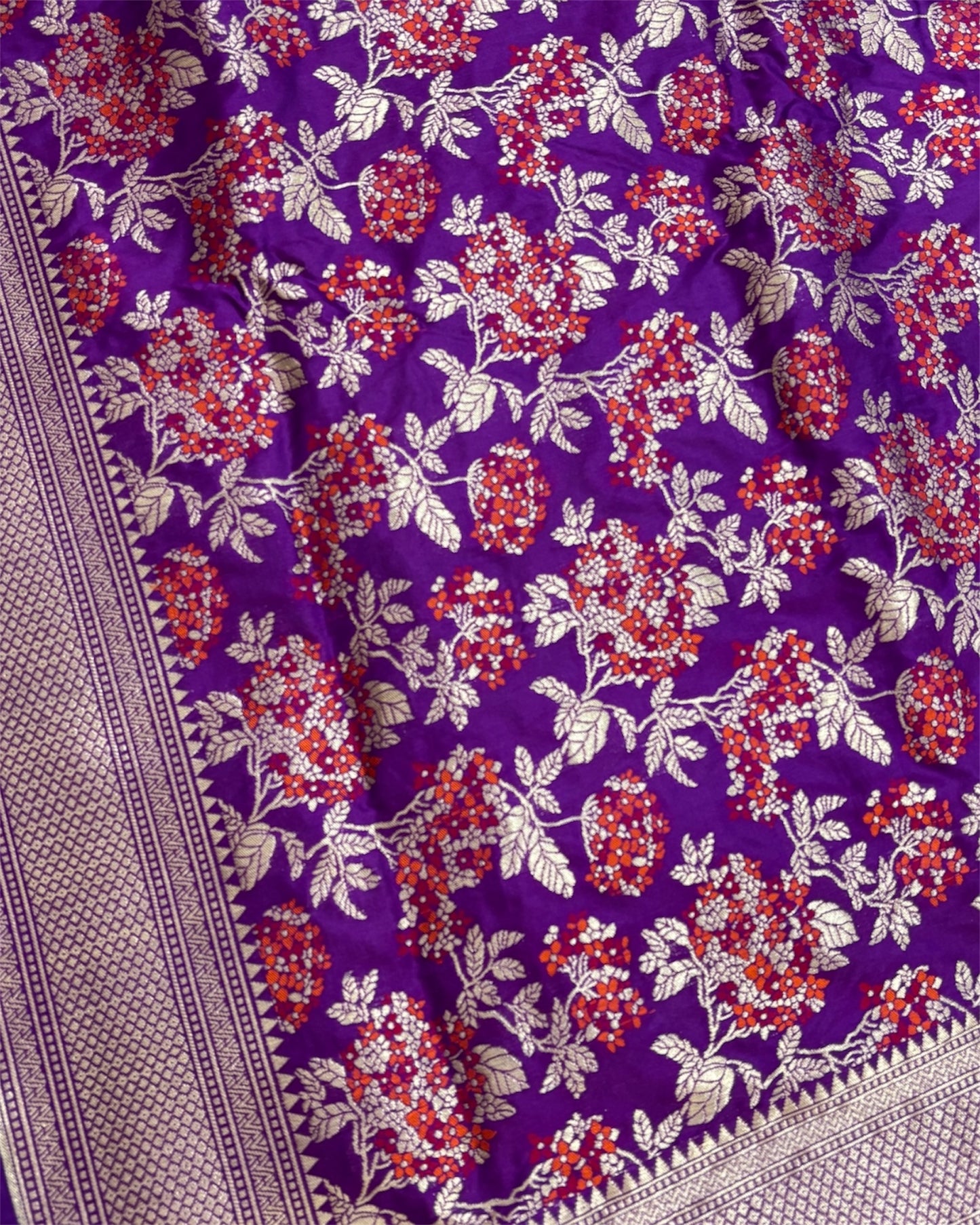 Majenta Pure Katan Handloom Silk - All Over Jaal Work With Meenakari Banarasi Saree