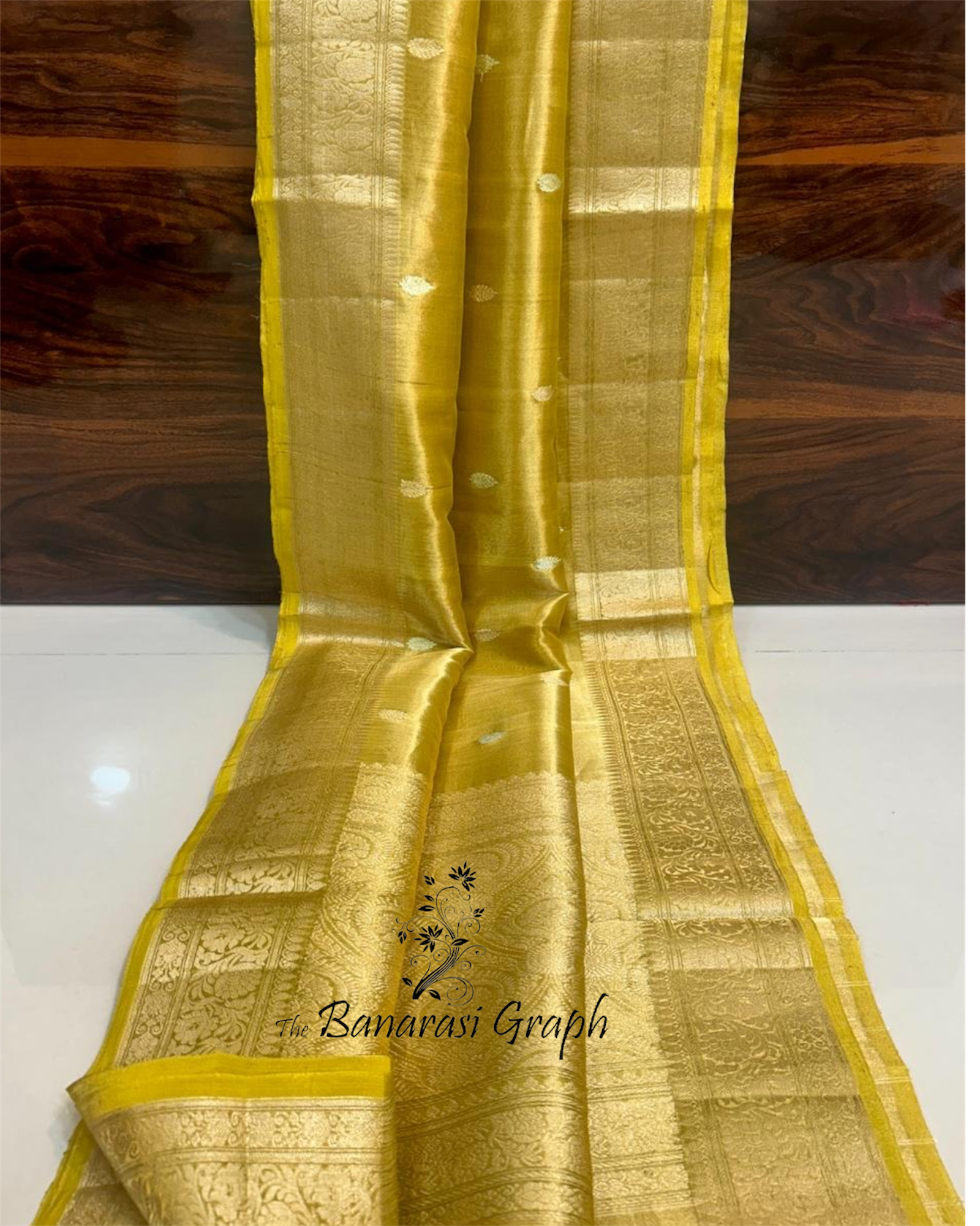 Pure Kora Tissue Handloom Silk - Kadhua Motifs Banarasi Saree