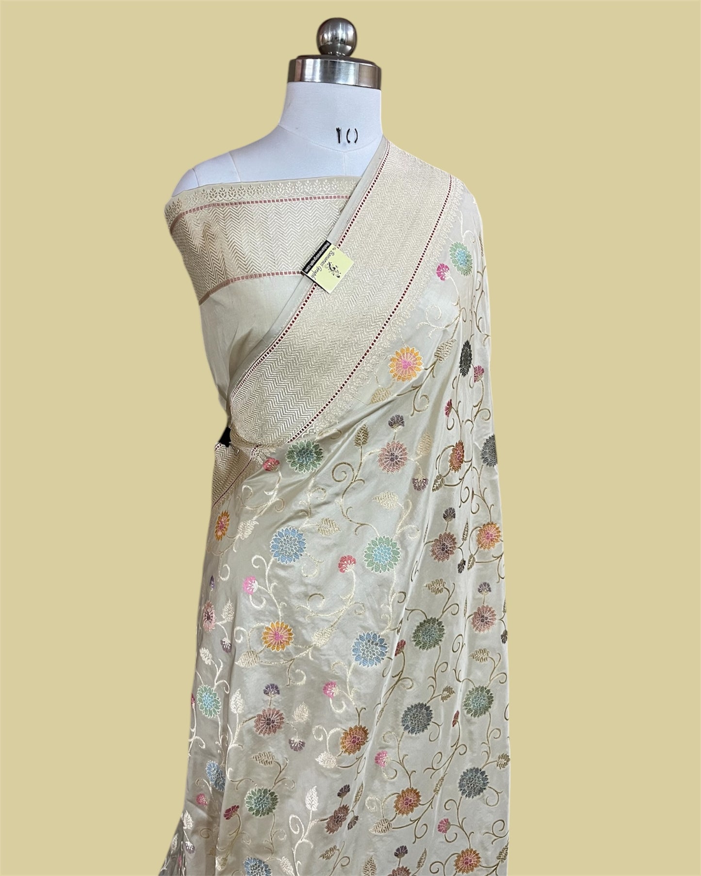 Cream Pure Katan Handloom Silk - All Over Jaal Work With Meenakari Banarasi Saree