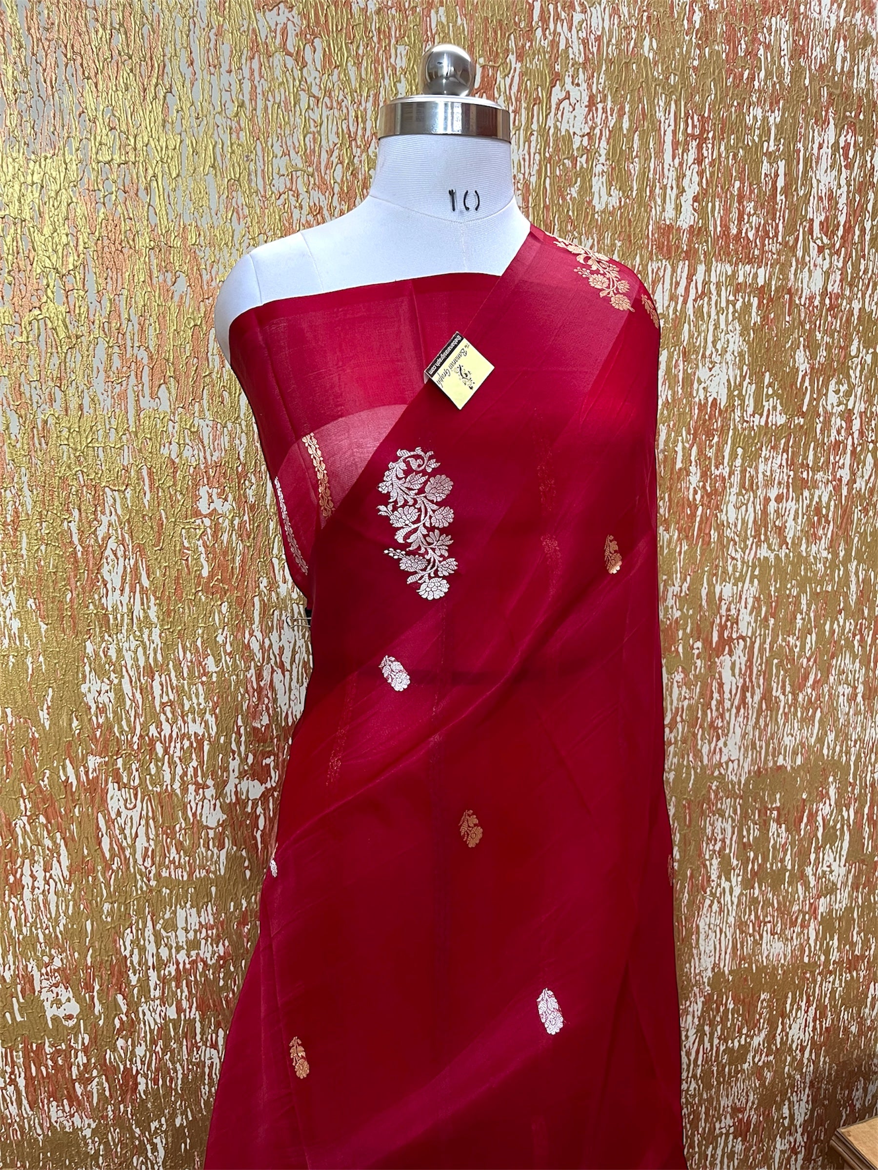 Red Pure Kora Handloom Silk - Kadhua Motifs Banarasi Saree