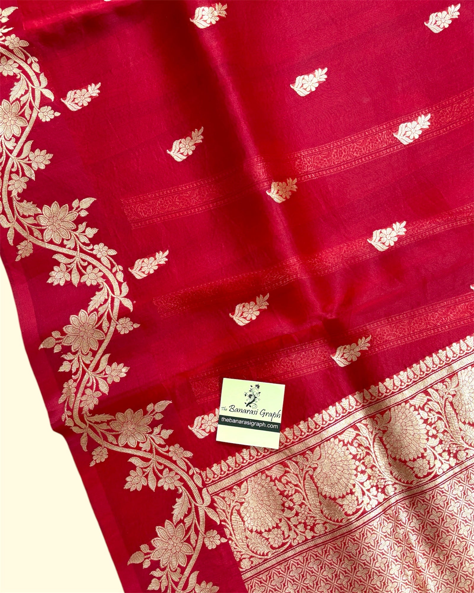 Red Pure Kora Handloom Silk - Kadhua Motifs Banarasi Saree