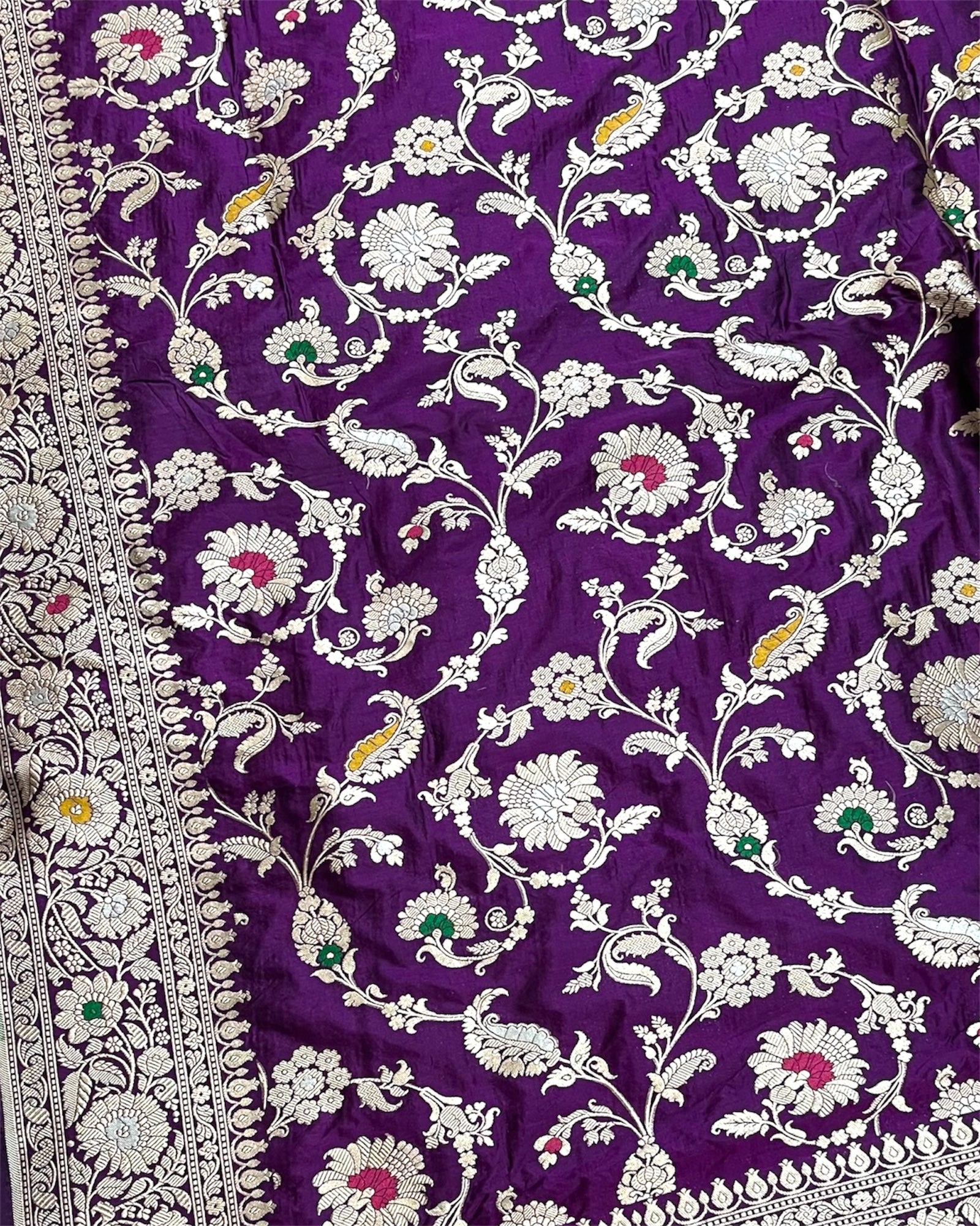 Baigni Pure Katan Handloom Silk - All Over Jaal Work With Tilfi Meenakari Banarasi Saree