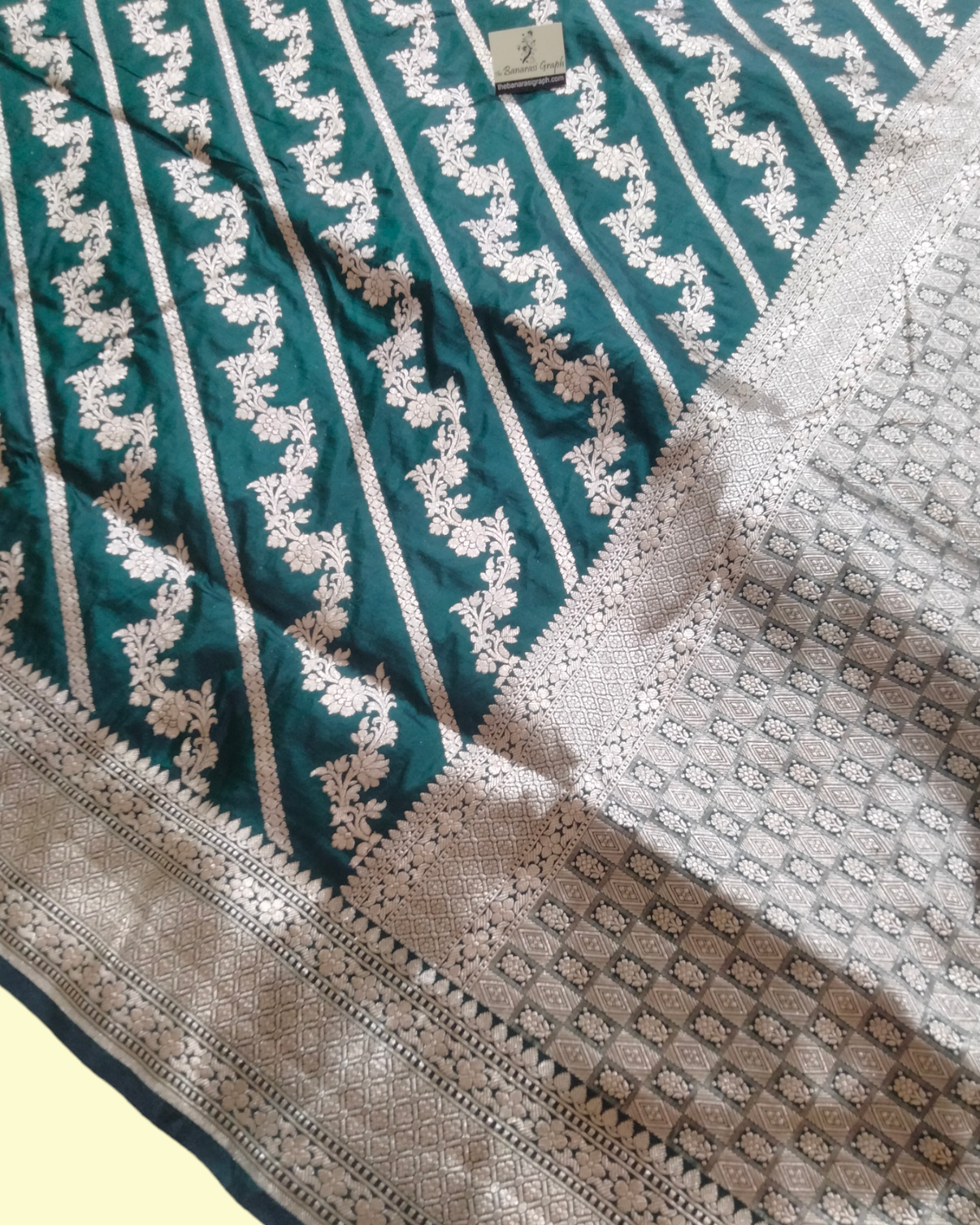 Dark Green Pure Katan Handloom Silk - Jaal Work Banarasi Saree