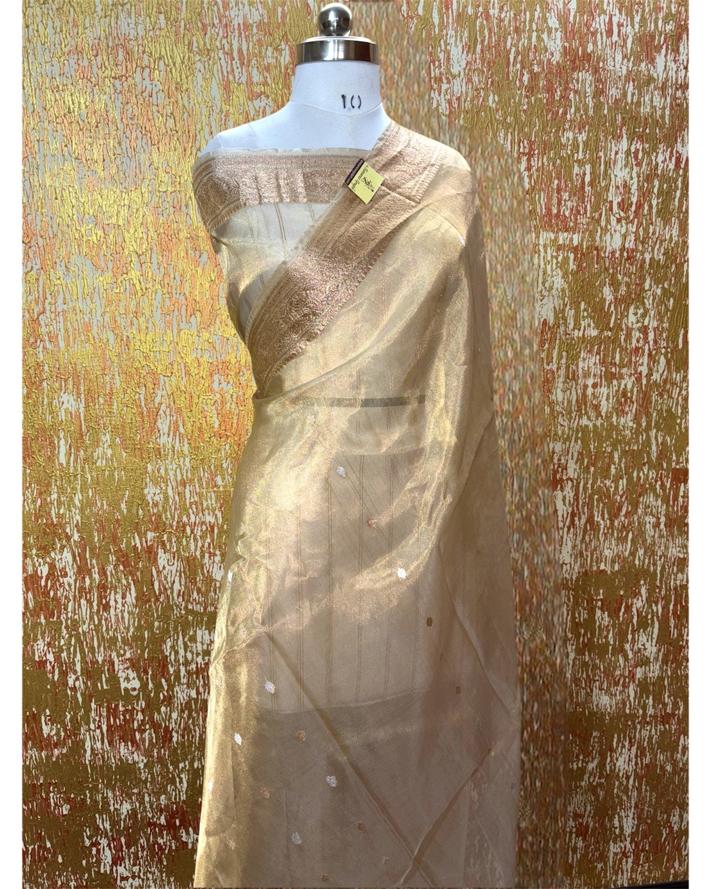 Pure Tissue Handloom Silk - Kadhua Motifs Banarasi Saree
