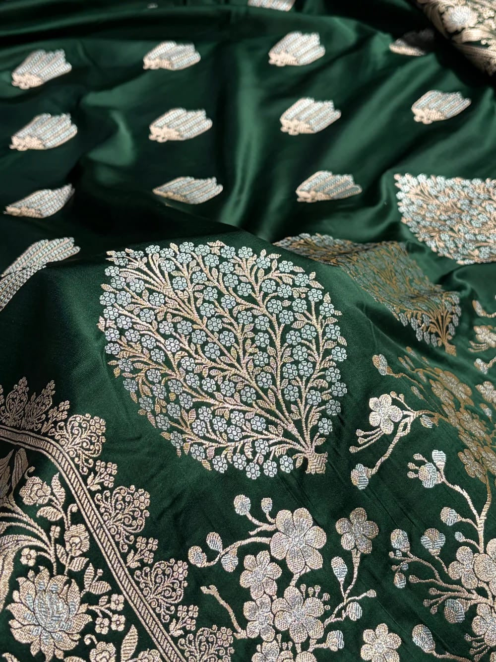 Bottle Green Premium Mashru Silk Sona Rupa Banarasi Saree