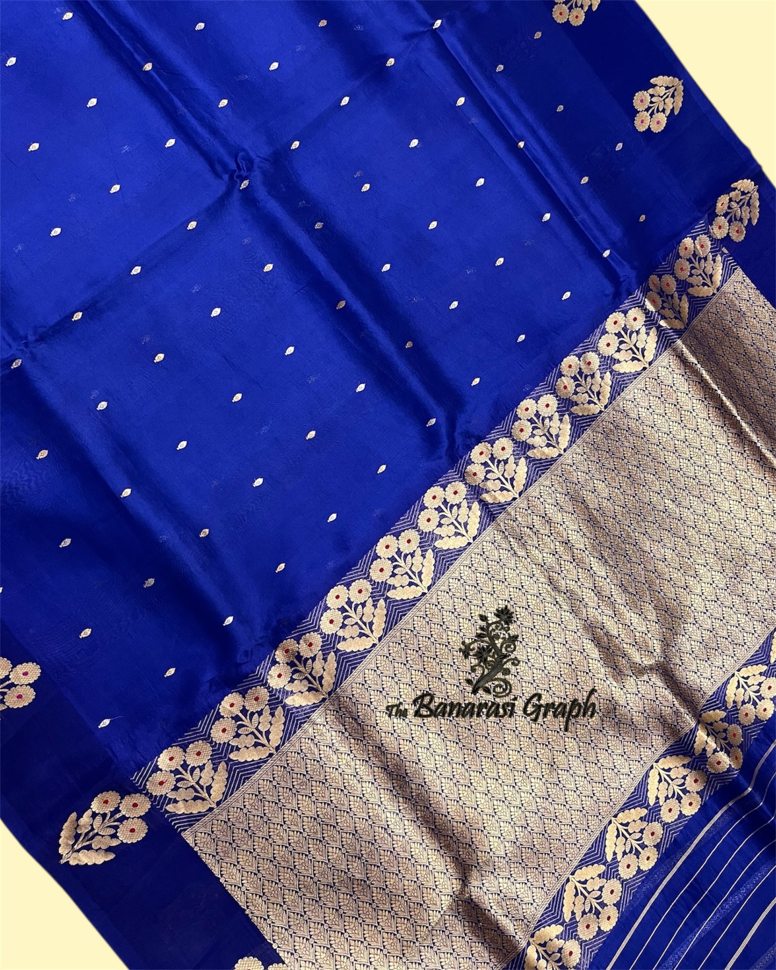 Pure Kora Handloom Silk - Kadhua Motifs with Meenakari Banarasi Saree