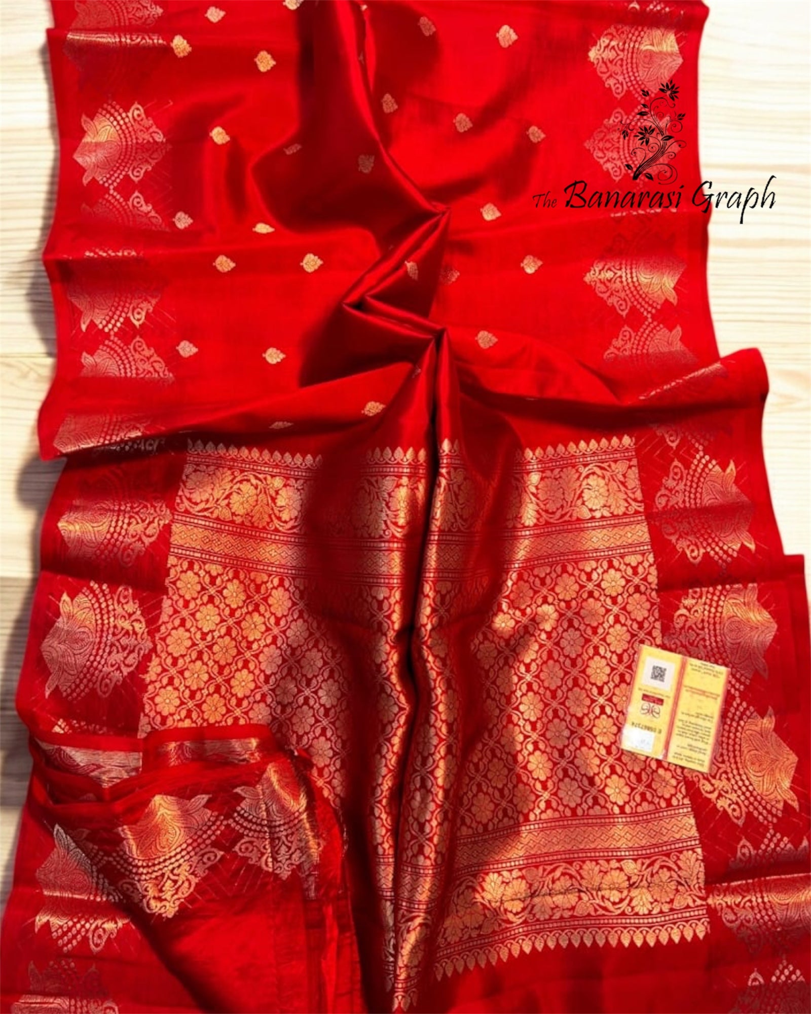 Red Pure Raw Mango Handloom Silk - Banarasi Saree