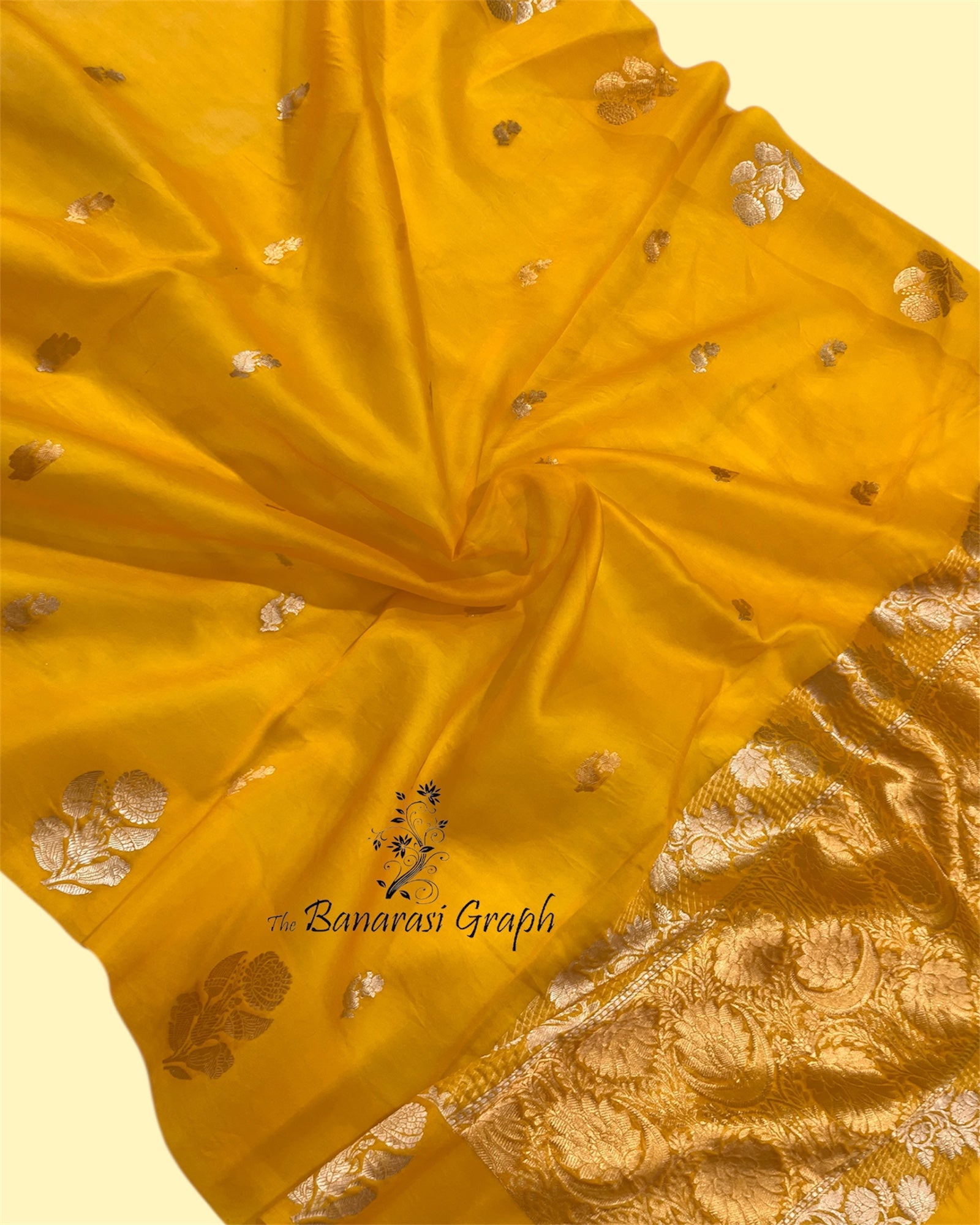 Pure Kora Handloom Silk - Kadhua Motifs Sona Rupa Banarasi Saree