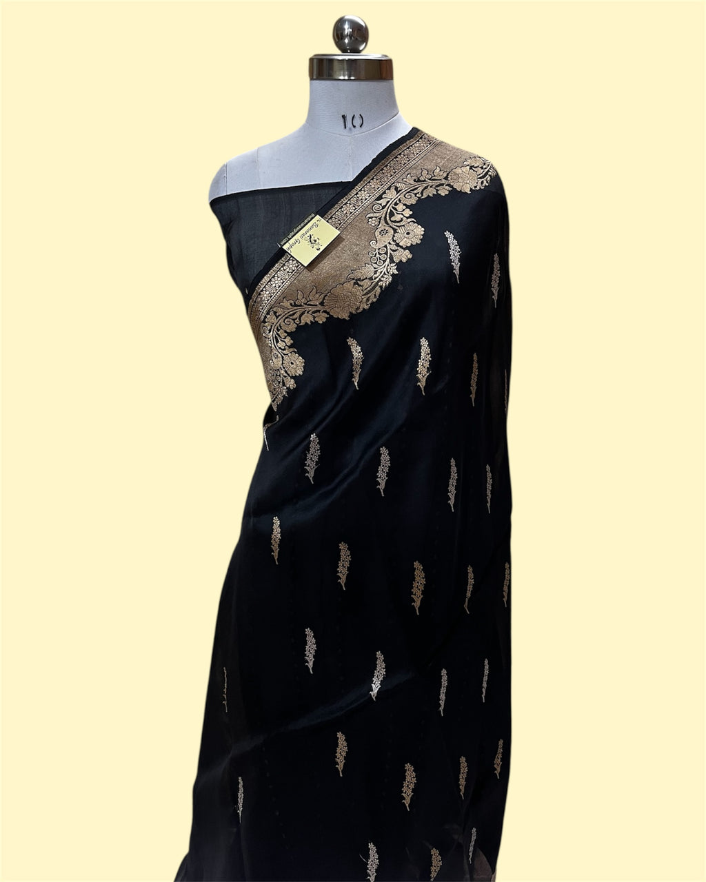 Black Pure Kora Handloom Silk - Kadhua Motifs Banarasi Saree