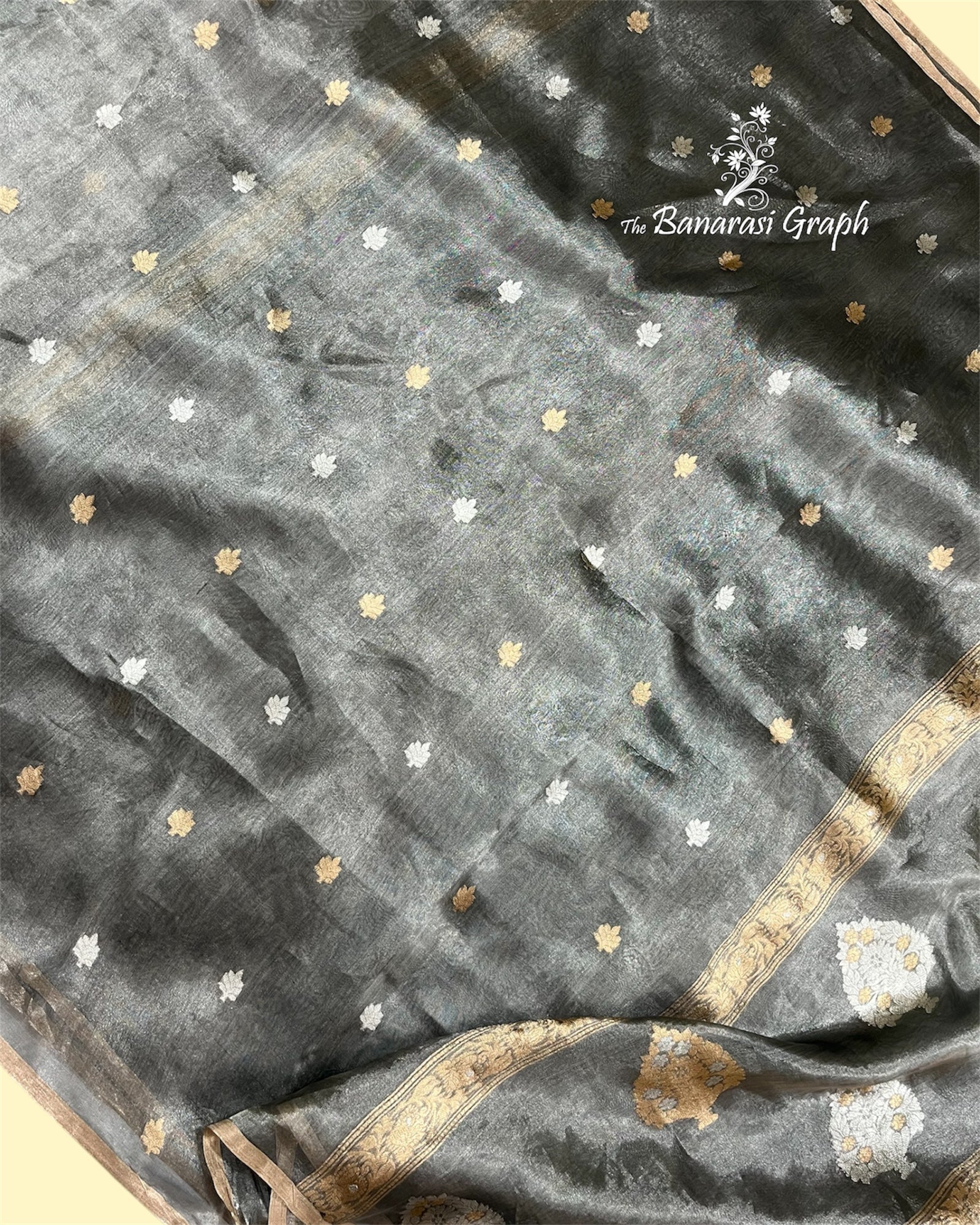 Pure Tissue Handloom Silk - Kadhua Motifs Sona Rupa Banarasi Saree
