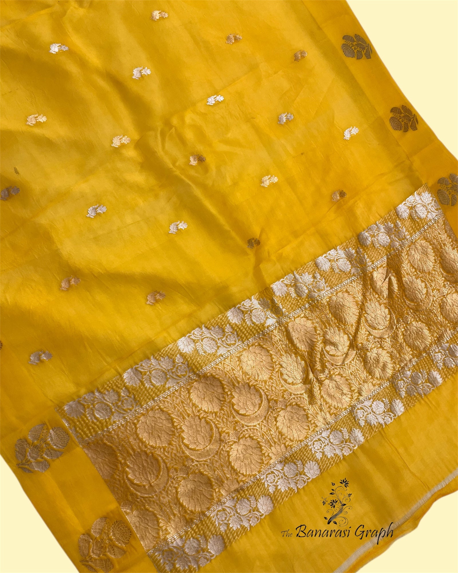 Pure Kora Handloom Silk - Kadhua Motifs Sona Rupa Banarasi Saree