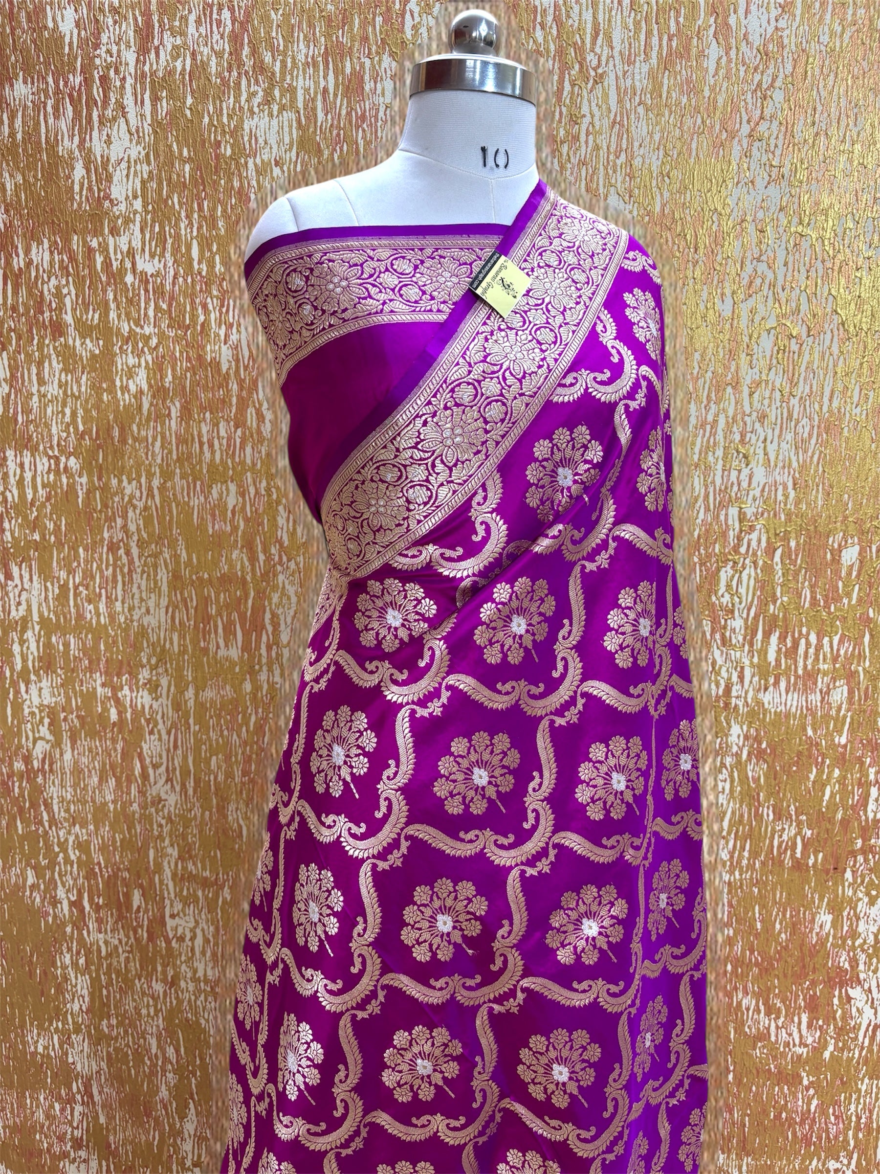 Majenta Pure Katan Handloom Silk - All Over Kadhua jaal Work with Meenakari Banarasi Saree