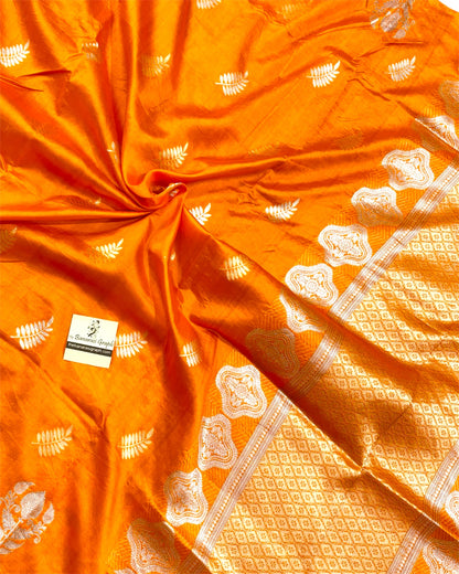 Orange Pure Raw Mango Handloom Silk - Kadhua Motifs Sona Rupa Banarasi saree