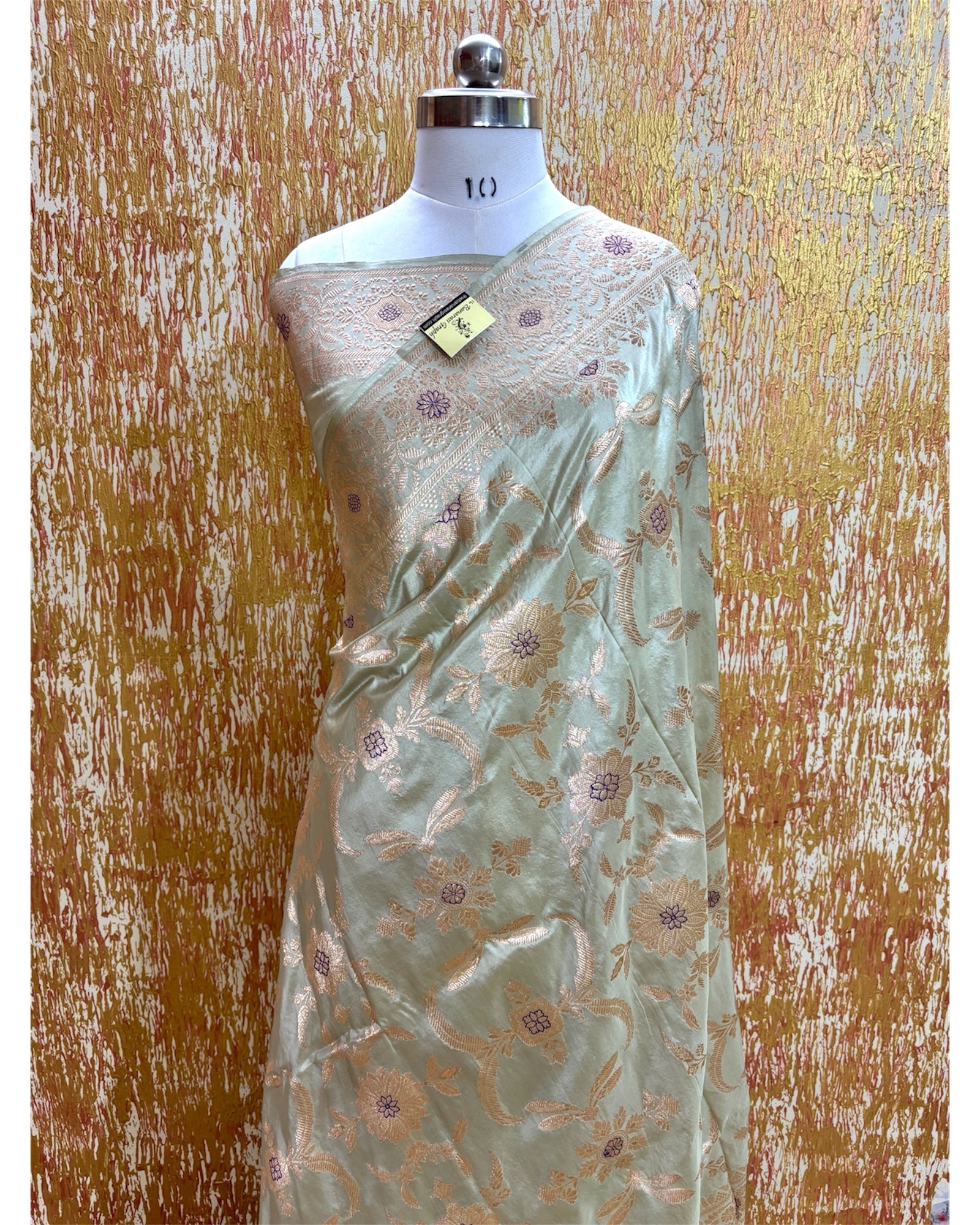 Pista Pure Katan Handloom - All Over Jaal Work Kadhua Motifs with Meenakari Banarasi Saree