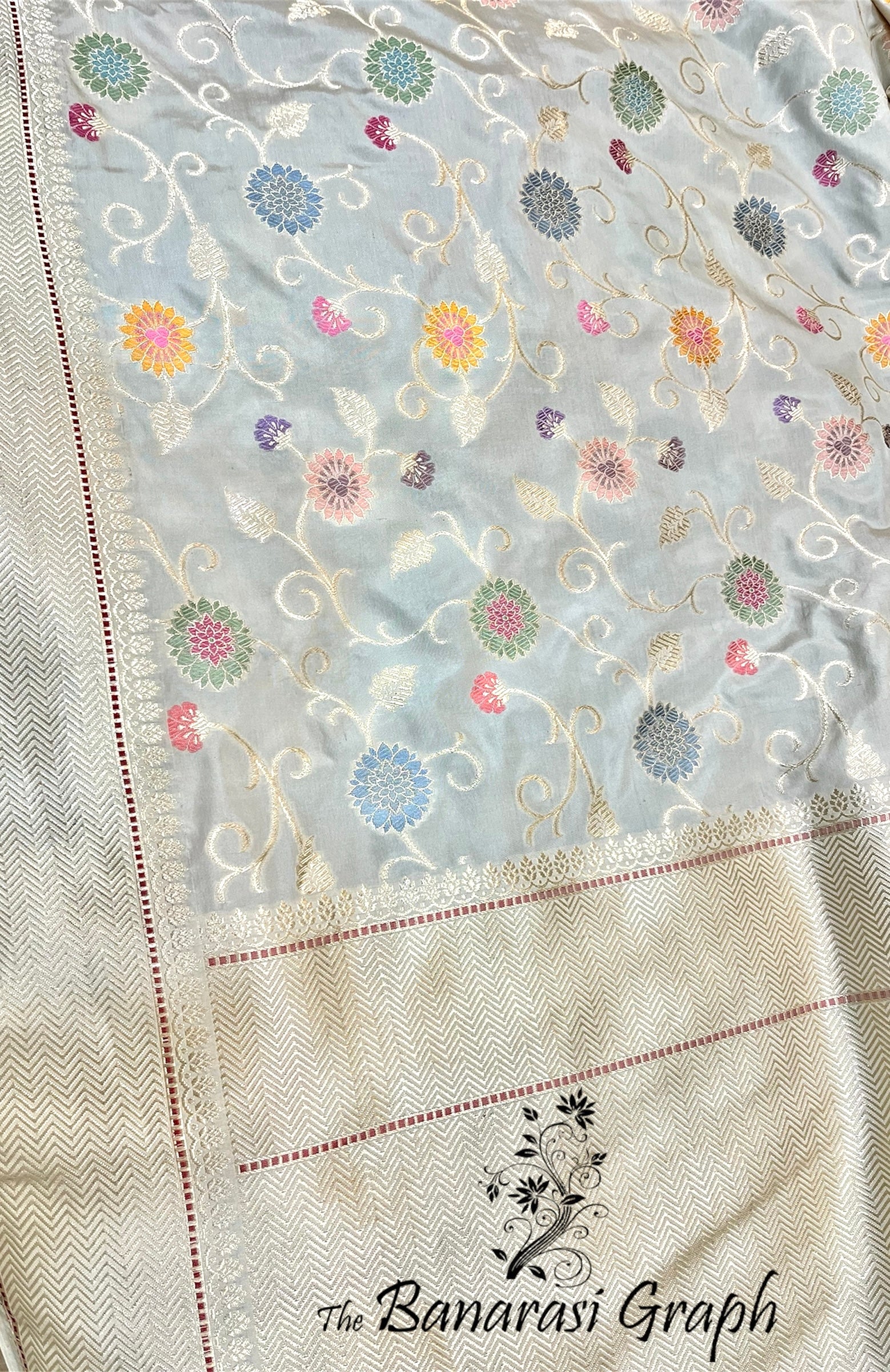 Cream Pure Katan Handloom Silk - All Over Jaal Work With Meenakari Banarasi Saree