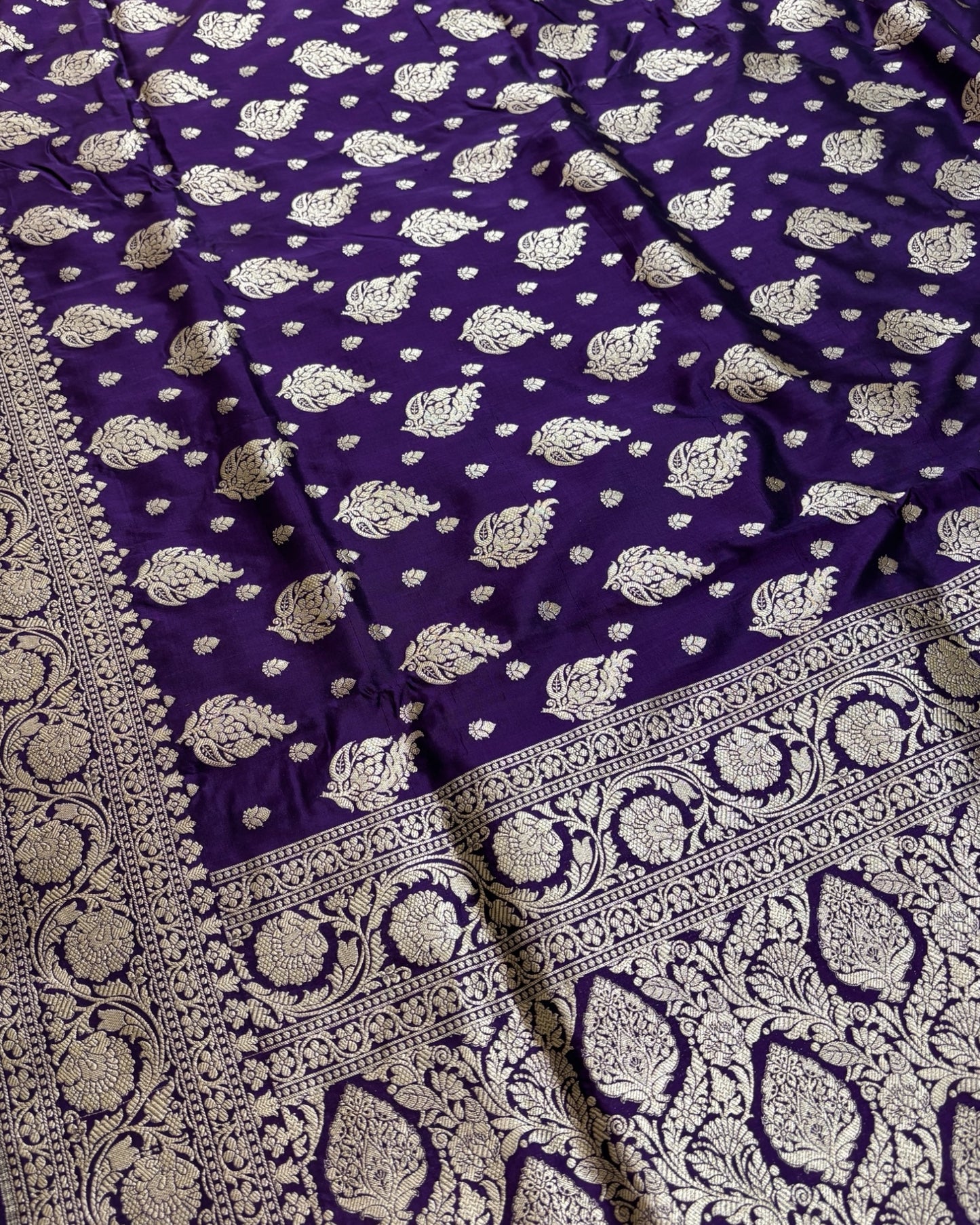 Voilet Pure Katan Uppada Handloom Silk - All Over Jaal Work Banarasi Saree