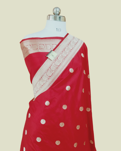 Red Pure Katan Handloom Silk - All Over Chand Tara Banarasi Saree