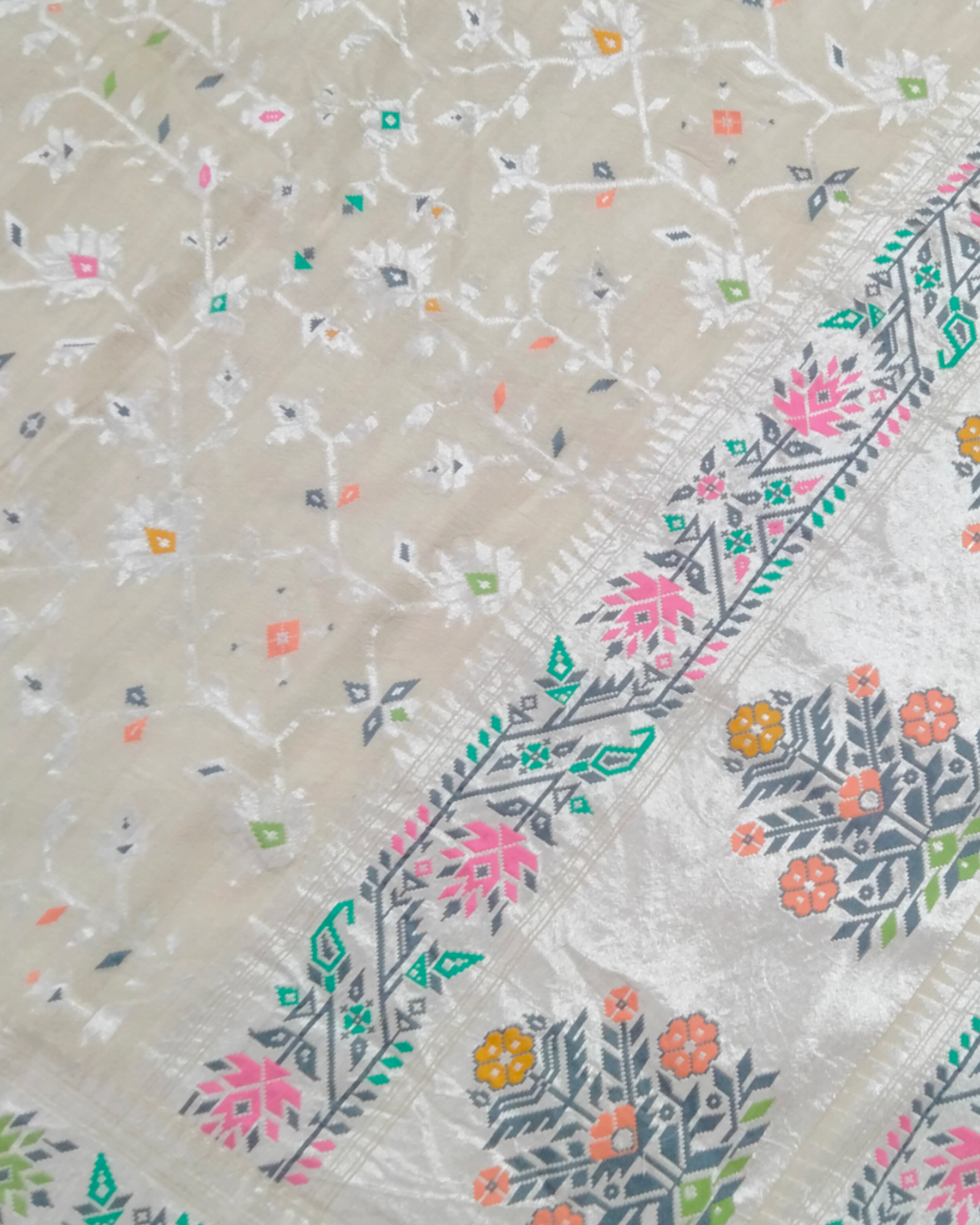 Pure Tussar Georgette Handloom Silk with Meenakari - Banarasi Saree