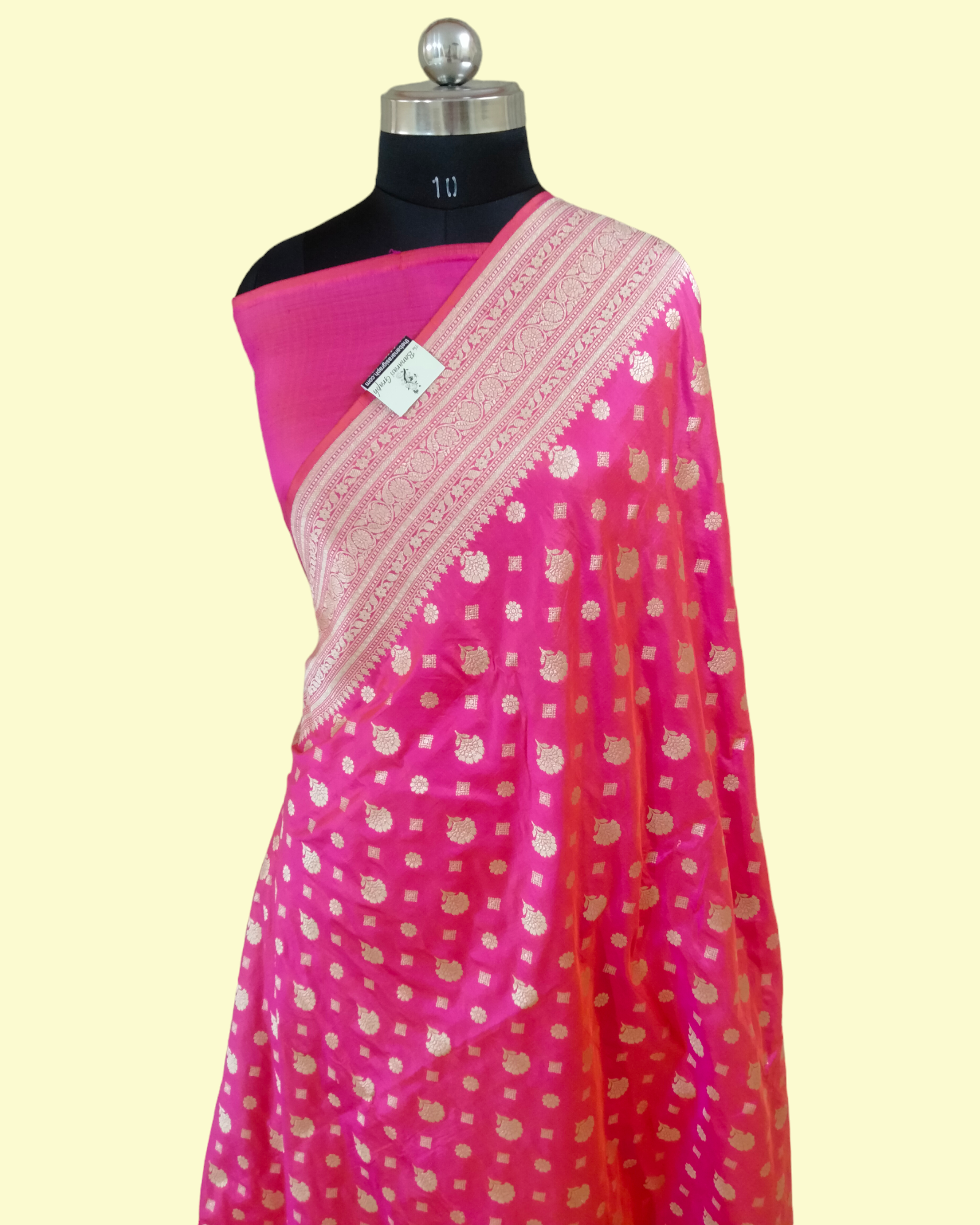 Dark Pink Pure Katan Handloom Silk - Banarasi Saree