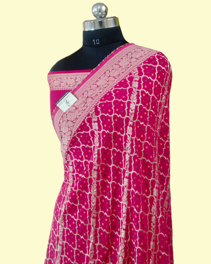 Pure Georgette Antique Zari - All Over Jaal Work with Bhandej Meenakari