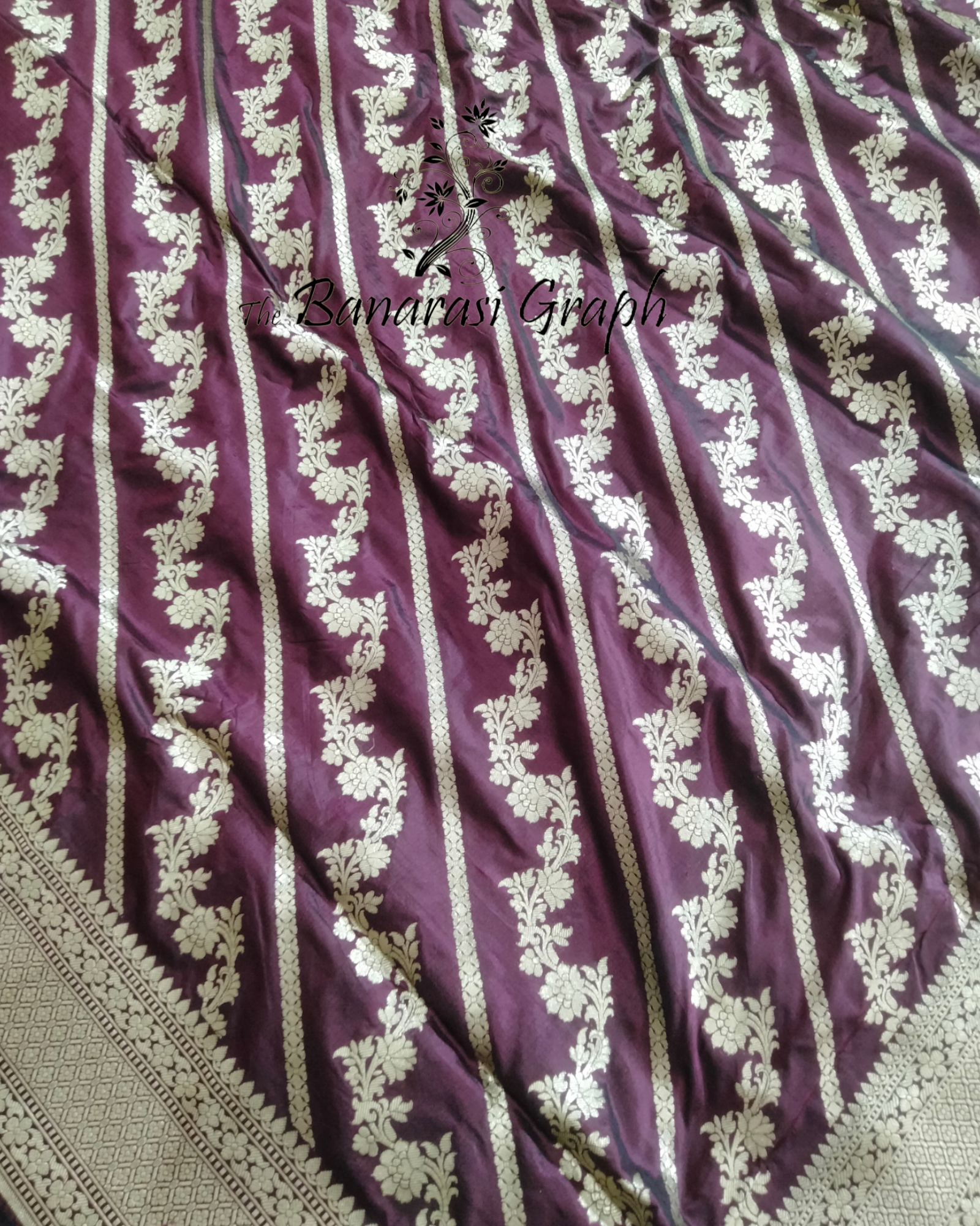Magenta Pure Katan Handloom Silk - Jaal Work Banarasi Saree
