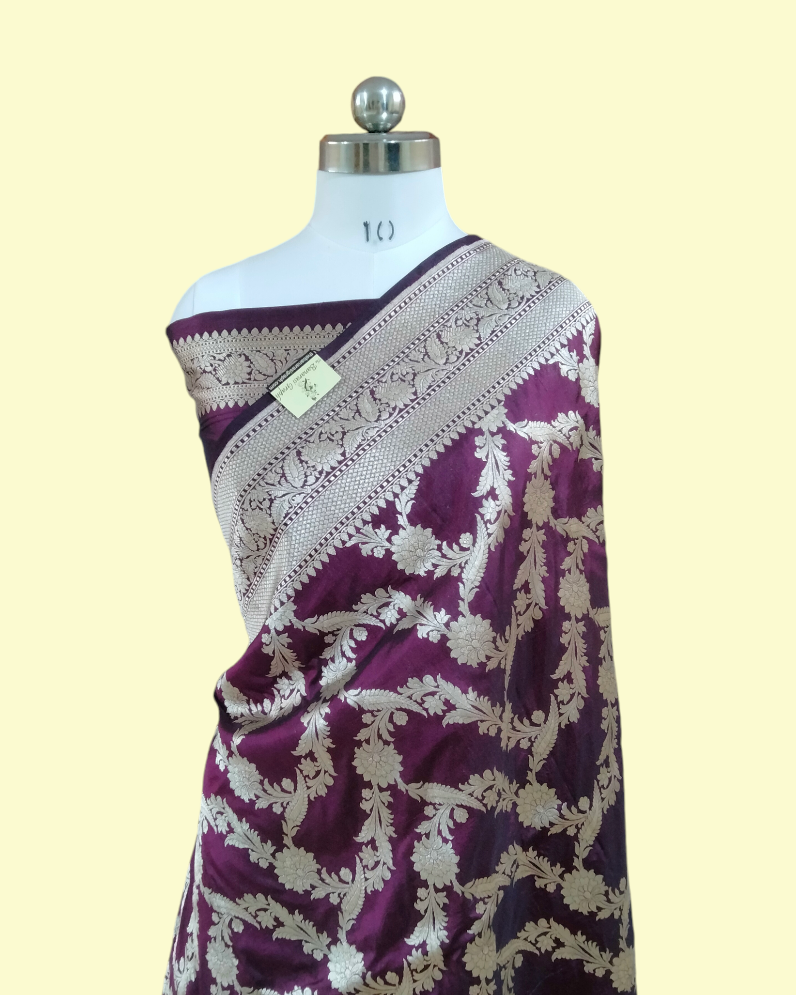 Magenta Pure Katan Handloom Silk - Jaal Work Banarasi Saree