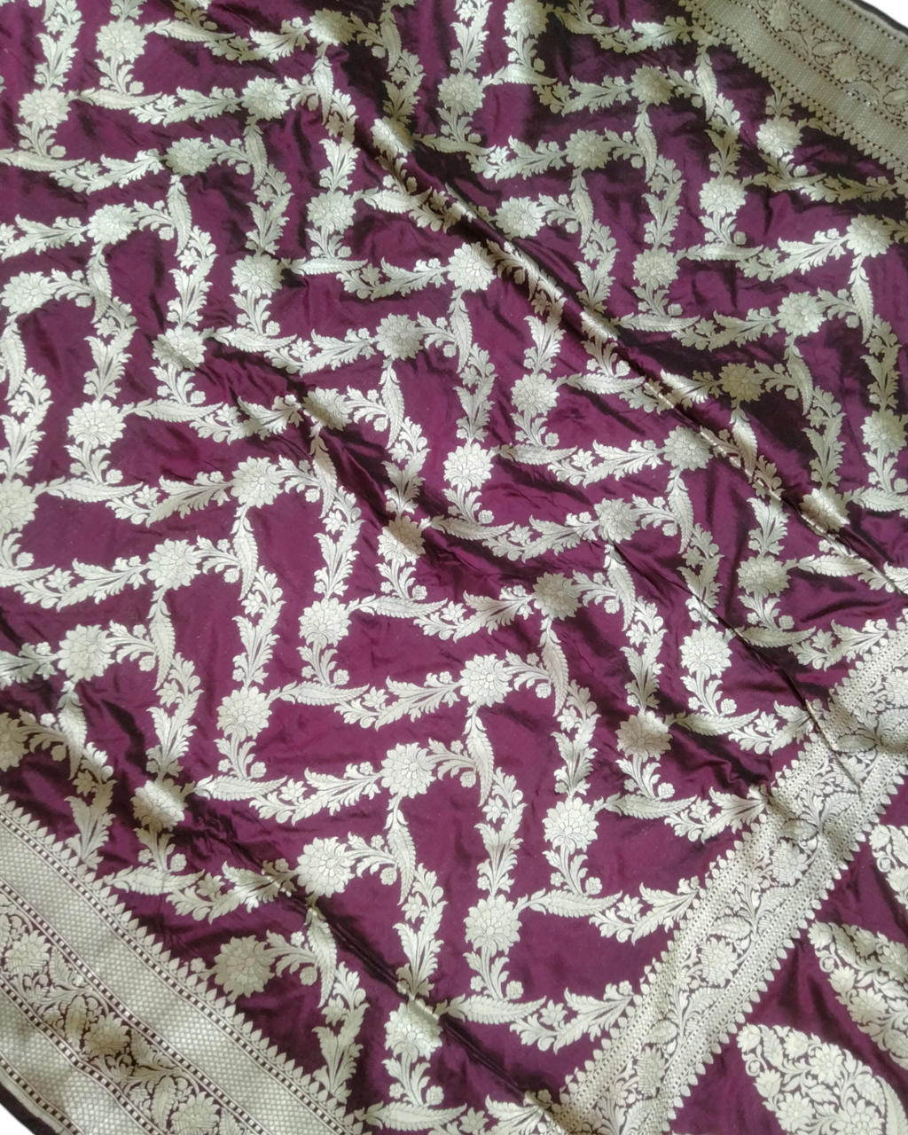 Magenta Pure Katan Handloom Silk - Jaal Work Banarasi Saree
